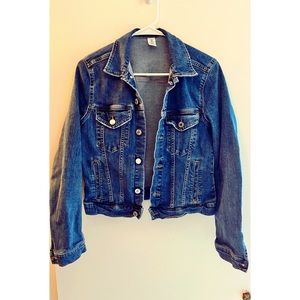 Fitted jean jacket